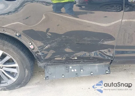 2018 Toyota Highlander Xle from USA, damaged, VIN 5TDJZRFH1JS530455